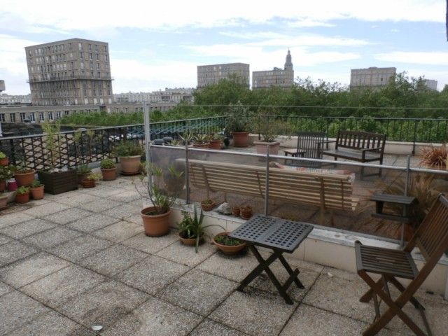 F2/3 - Hôtel de Ville - gde terrasse